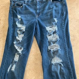 Forever21 Distressed jeans